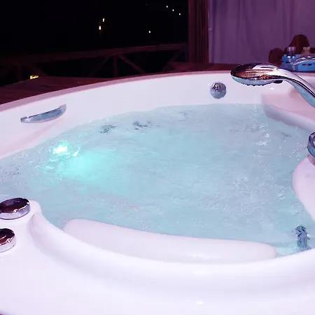 Ala Konak Butik Alaçatı